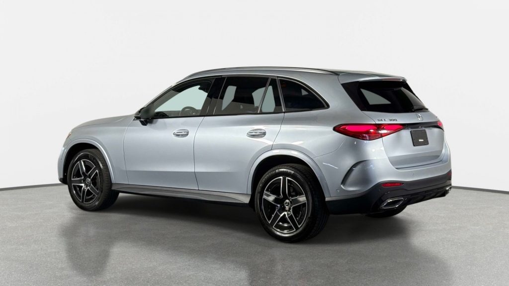 2025 Mercedes Benz GLC 300